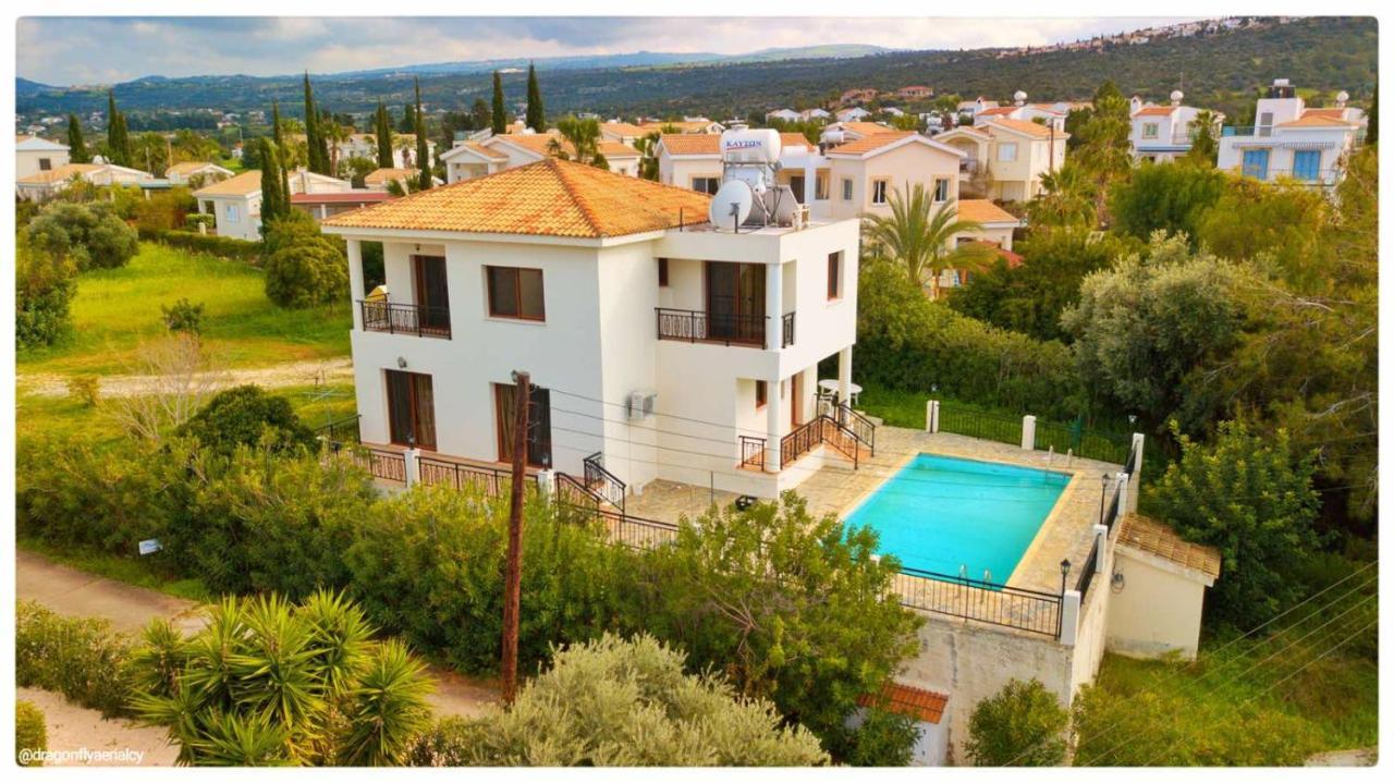 Marilia 1 Villa Полис Екстериор снимка