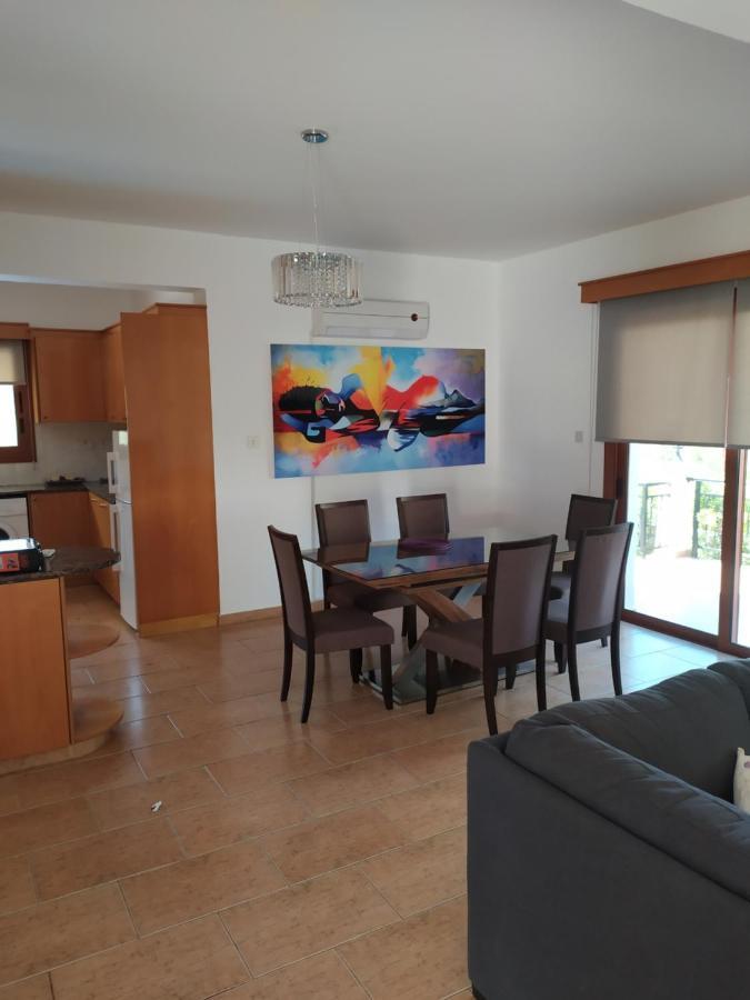 Marilia 1 Villa Полис Екстериор снимка