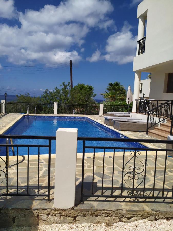 Marilia 1 Villa Полис Екстериор снимка