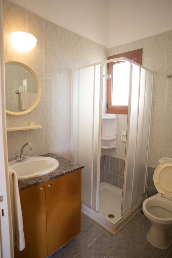 Marilia 1 Villa Полис Екстериор снимка