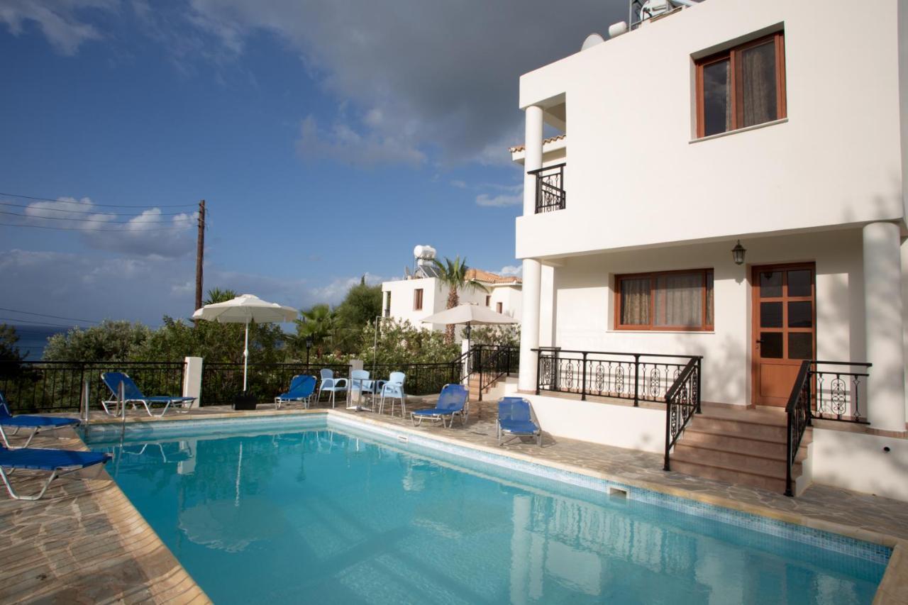 Marilia 1 Villa Полис Екстериор снимка