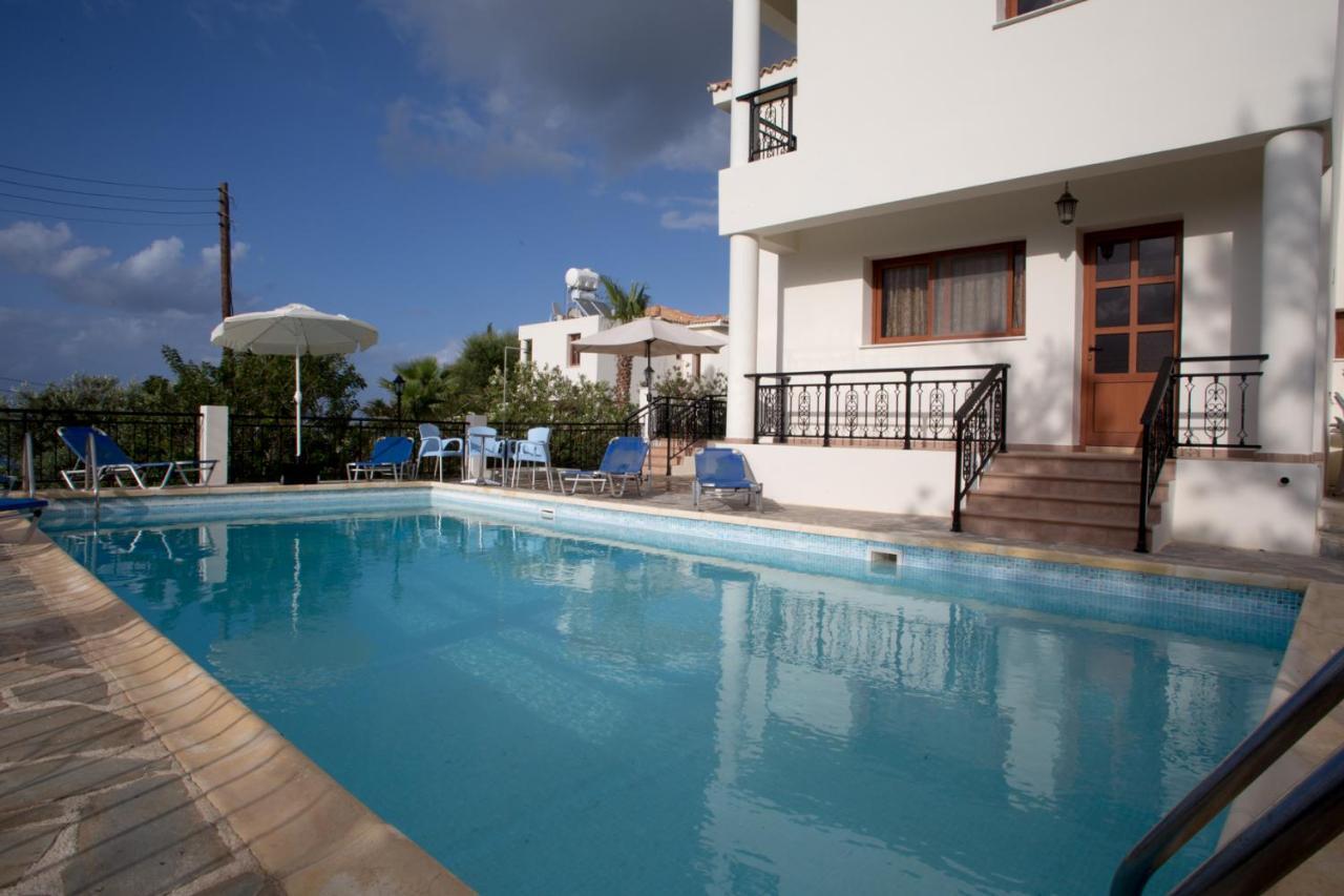 Marilia 1 Villa Полис Екстериор снимка