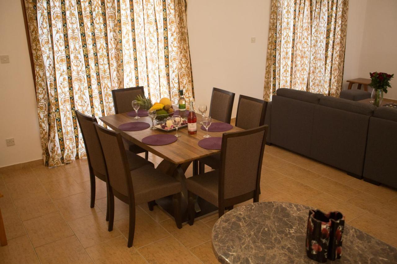 Marilia 1 Villa Полис Екстериор снимка